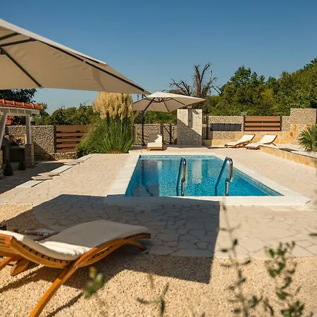 Villa Gabriel Pokrovnik