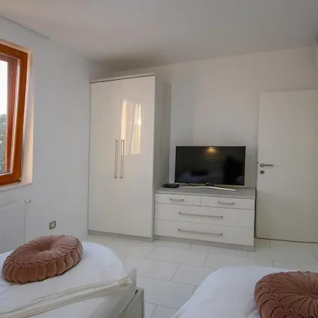 Villa Gabriel Pokrovnik