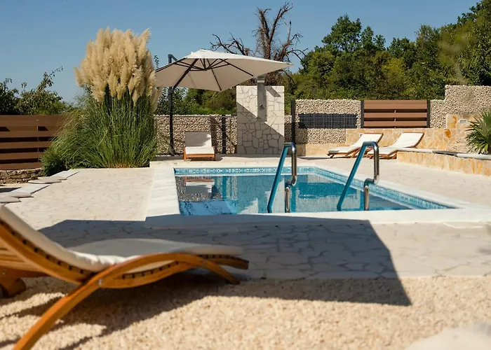 Villa Gabriel Pokrovnik