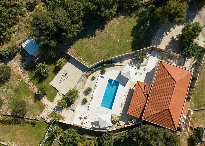 Gabriel Villa Pokrovnik