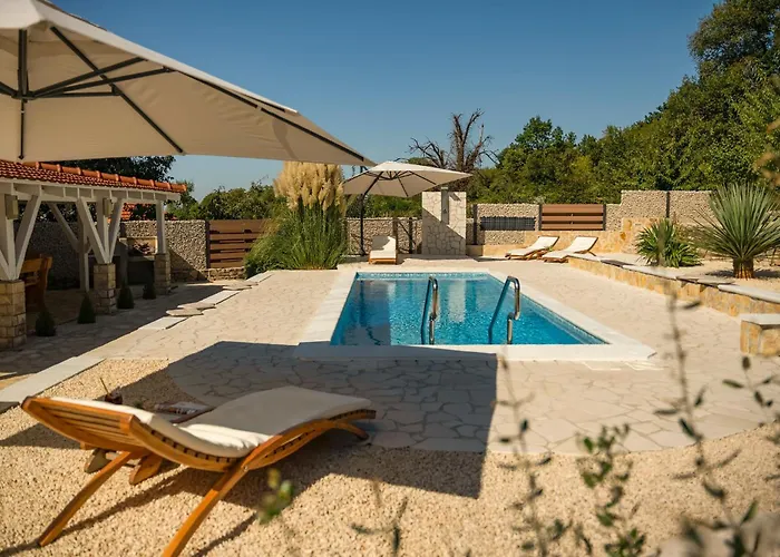 Villa Gabriel Pokrovnik