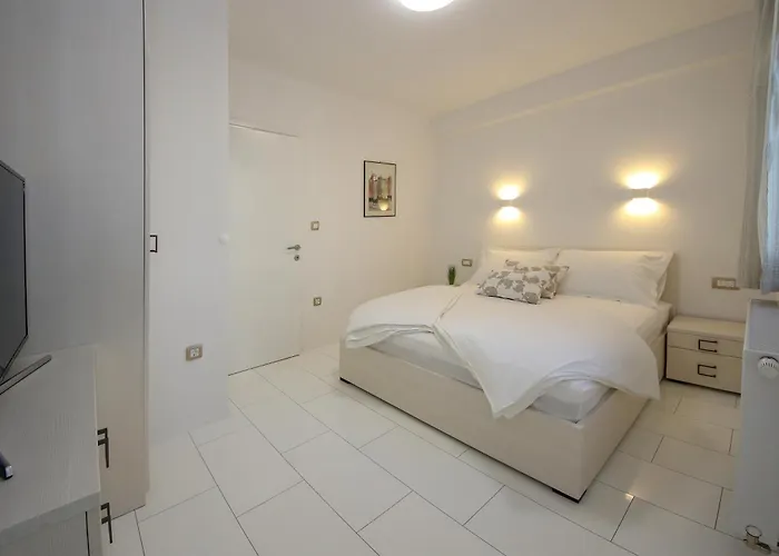 Villa Gabriel Pokrovnik