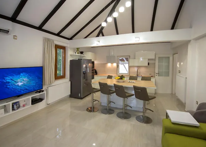 Villa Gabriel Pokrovnik